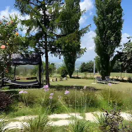 Cuprese, 2p Cupramontana